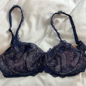 New with tags Victoria’s Secret unlined push up blue and gold 34c